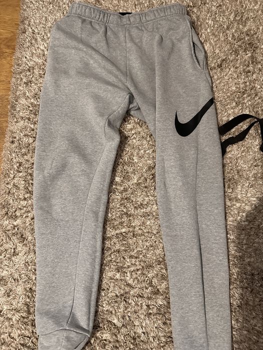 Долнище на Nike