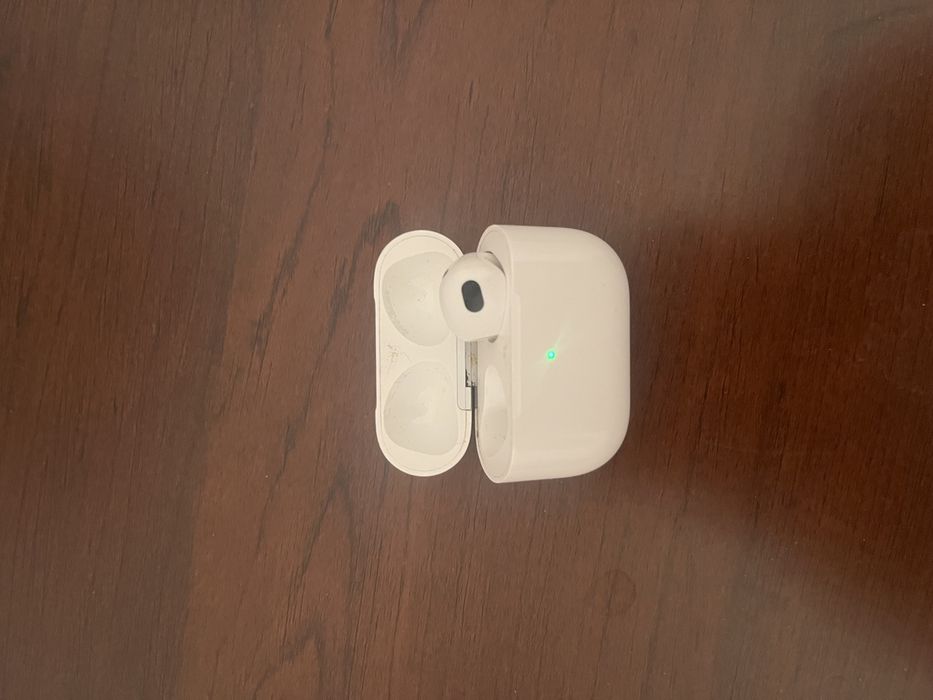 Airpods 3 правый наушник и кейс