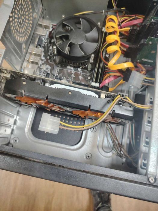 Продаётся системный Блок (Кейс)