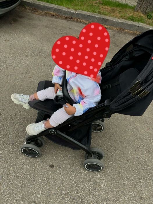 Лятна бебешка количка GB Qbit + AT Velvet Black