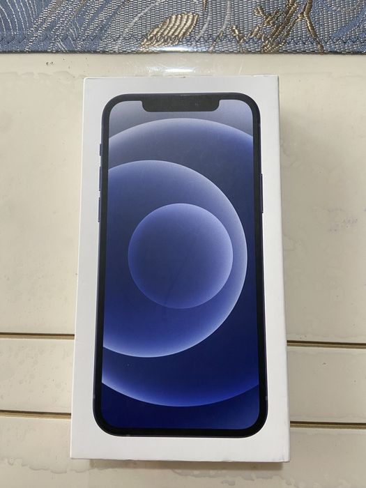 Продается  12 черного цвета