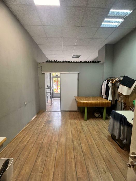 Търговско помещение, 35  кв.м., кв.Възраждане