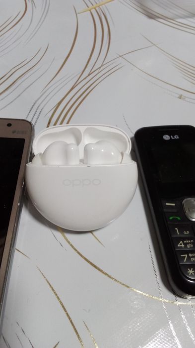 Продам срочно телефоны