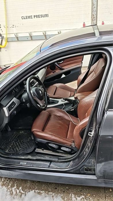 Bmw E90 , 129 cai