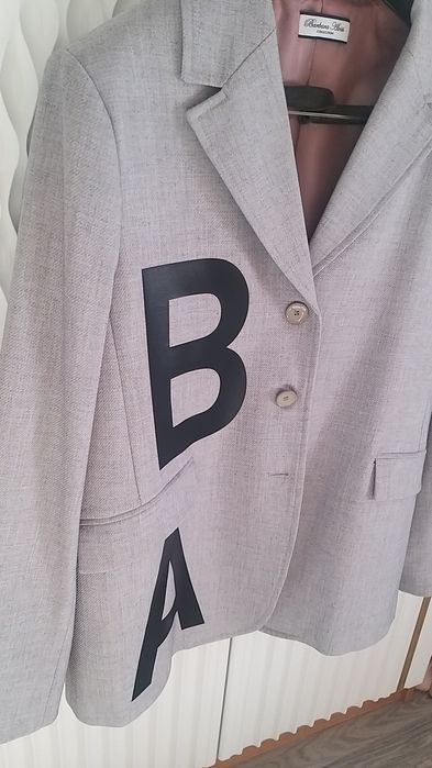 Женский пиджак Италия