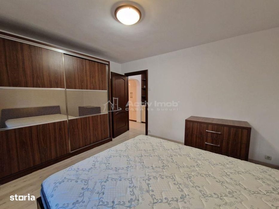 2 cam Drumul Sarii-  Liceul Ion Barbu, str. Nabucului, parcare