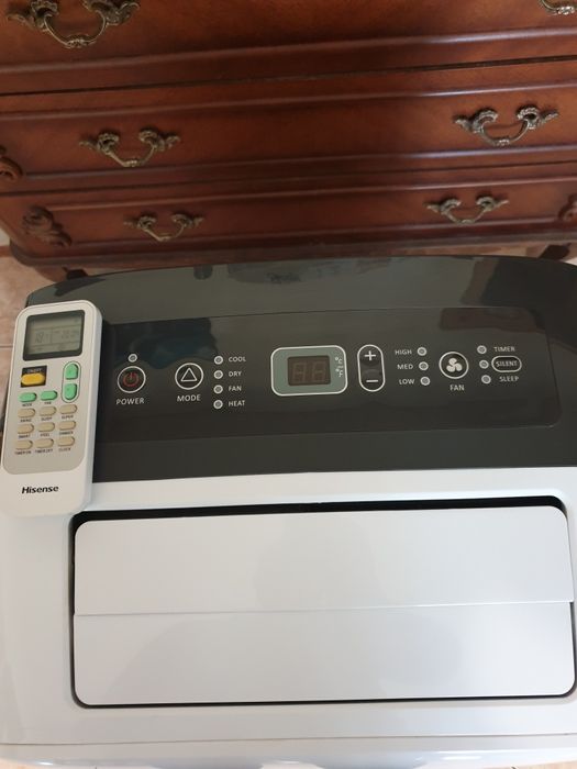 Мобилен климатик Hisense APH12