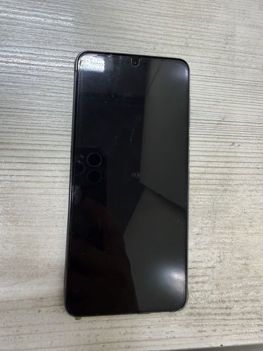 Samsung S21 256gb 10/61952 ( Аксукент)