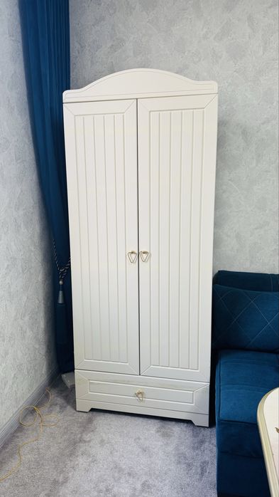 Детский шкаф почти новый