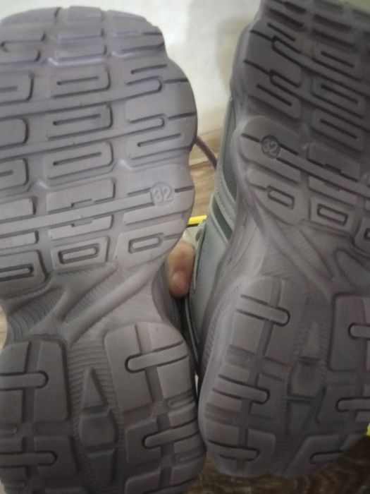 Демисезонные девочковые кроссовки