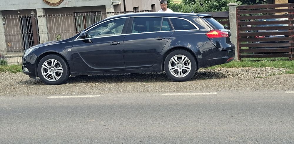 Opel insignia 2011