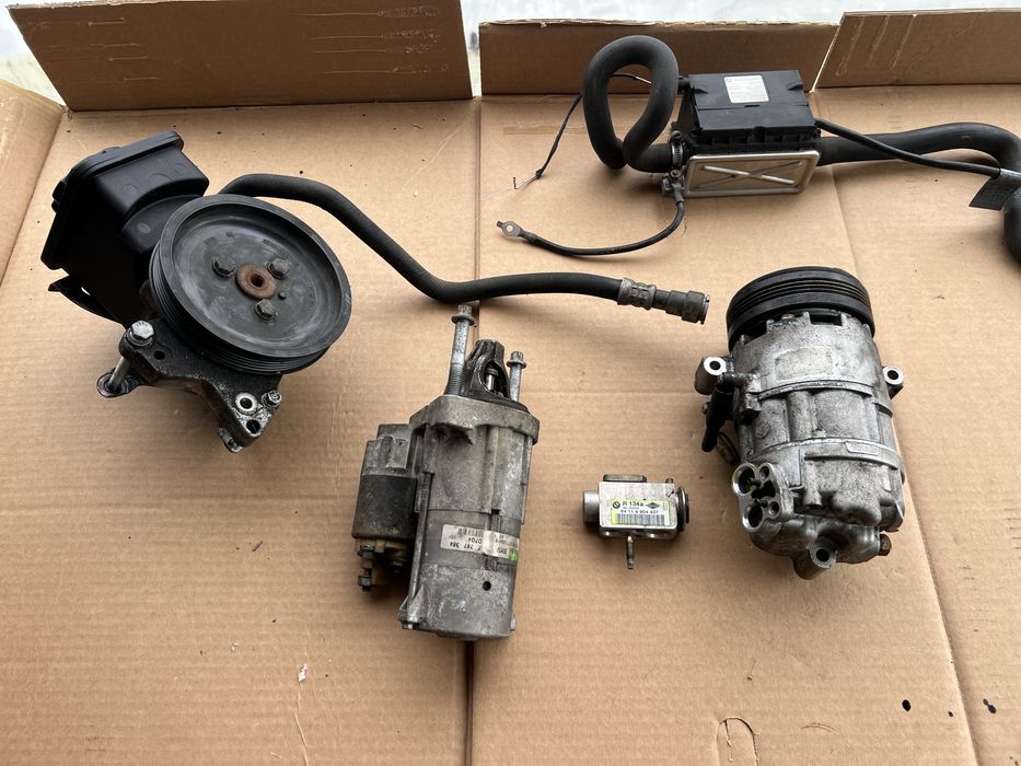Sirocou Electric Incalzire Auxiliara Apa Bmw 320 E46 X3 E83 Boiler 12V