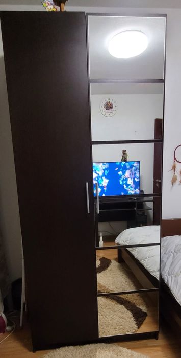 Vând mobilă tineret completă