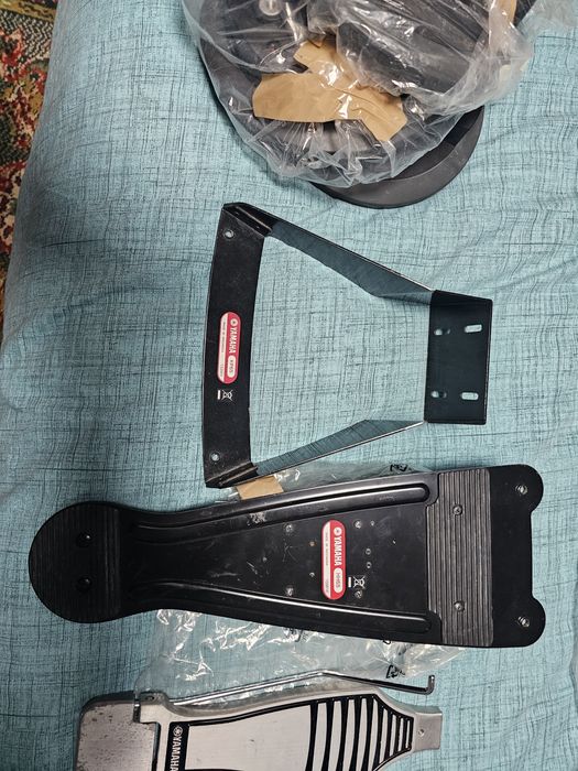 Componente tobe electronice Yamaha