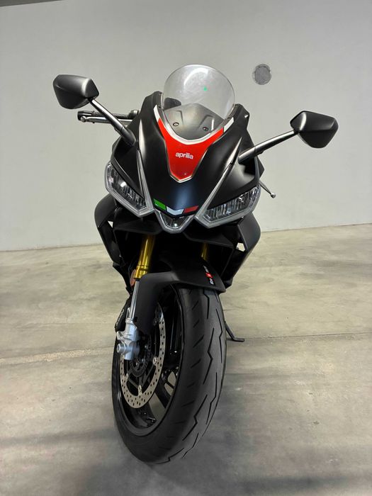 Motocicleta Aprilia RS660 2023