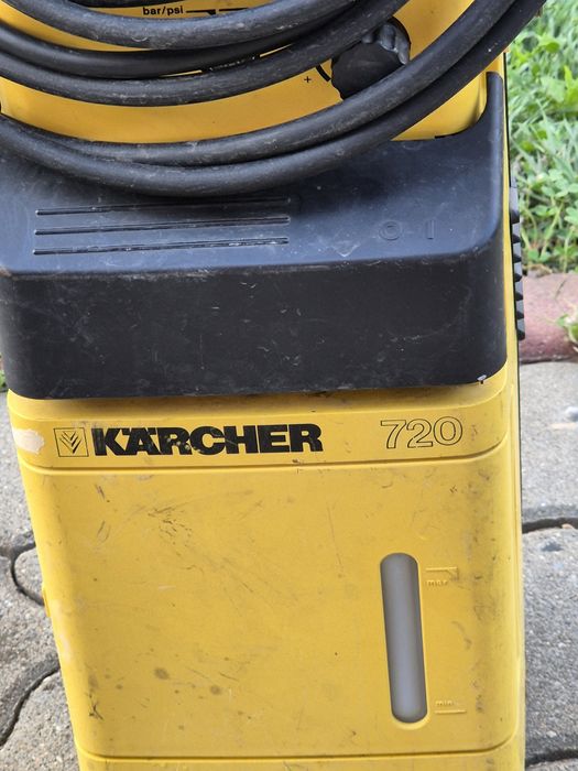 Aparat de spălat cu presiune karcher 720