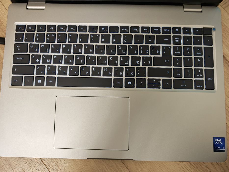 Ноутбук dell pro 16