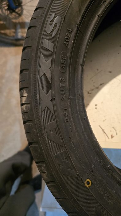 Резина новая MAXXiS
