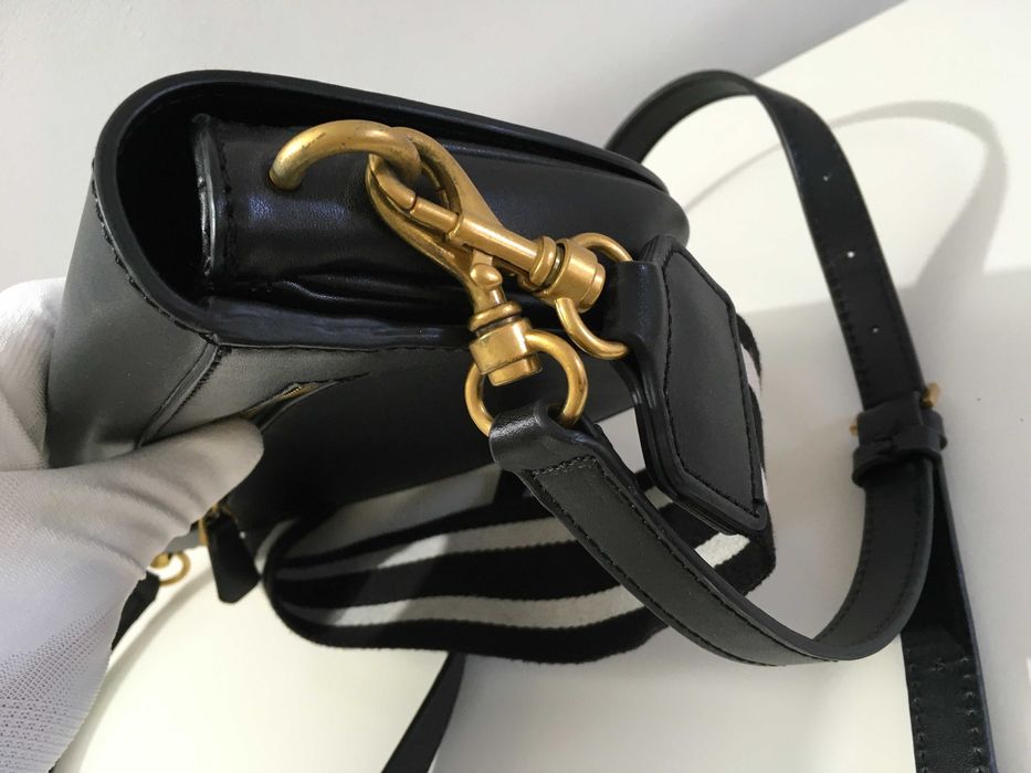 GUESS дамска чанта