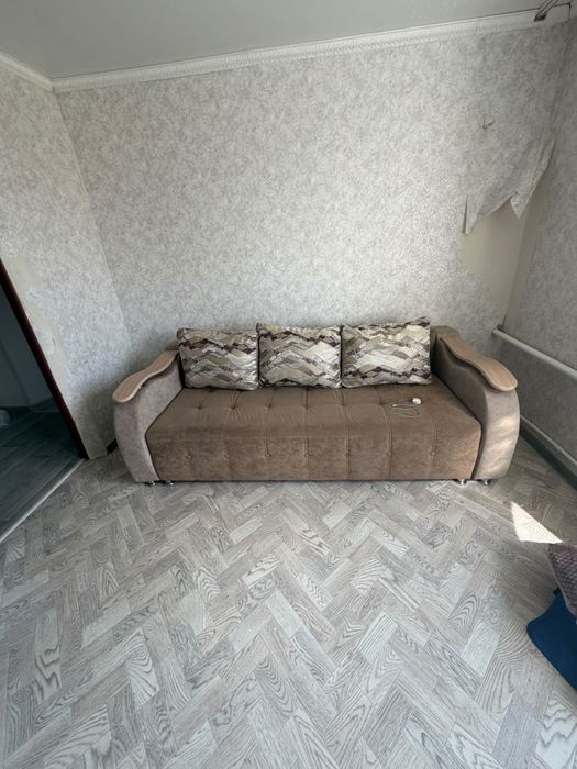 Продам диван Щербакты