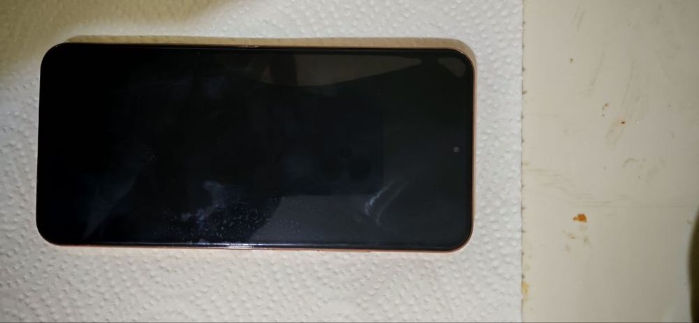 Honor X9 d 5 g, karopka