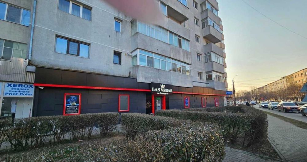 Spatiu comercial in suprafata de 225 mp-Focsani-central -intersectie zona Big