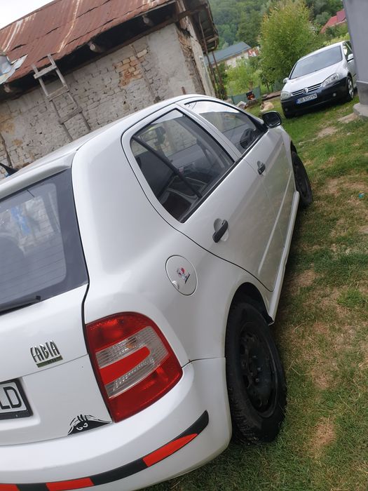 Fabia 1.  2007 masina nu se vinde fara prefacerea actelor