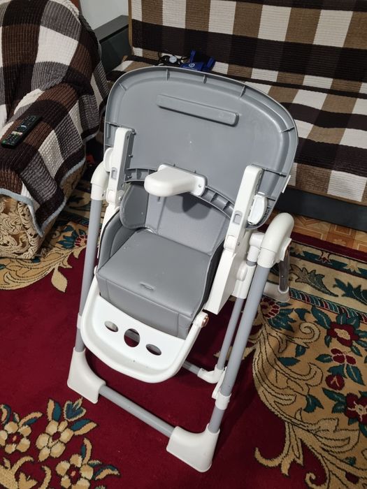 Продам стульчик для кормления