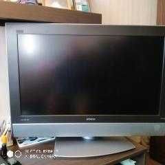 телевизор HITACHI (япония) диагональ 94 см.