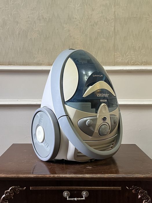 Пылесос Zelmer Galaxy 2 01Z010