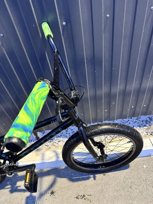 Продам велосипед  BMX обмен присутствует