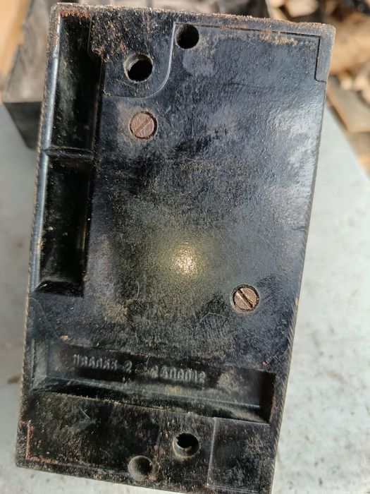 Contractori trifazat