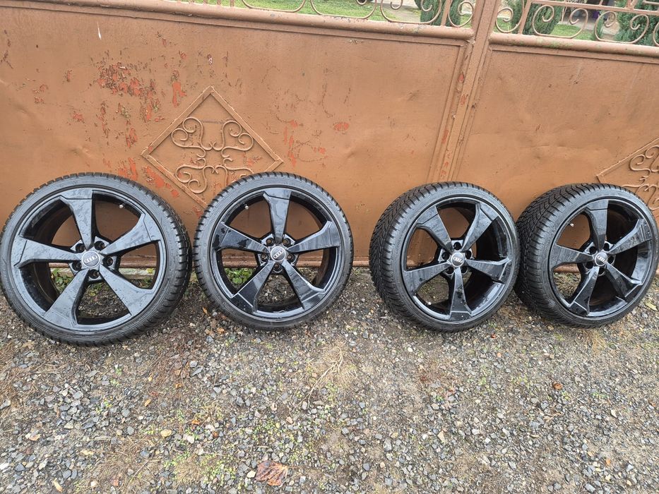 Vând jante de Audi și mercedes