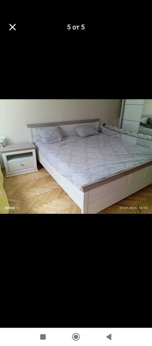 Спалня + две нощни шкафчета (без матрак)