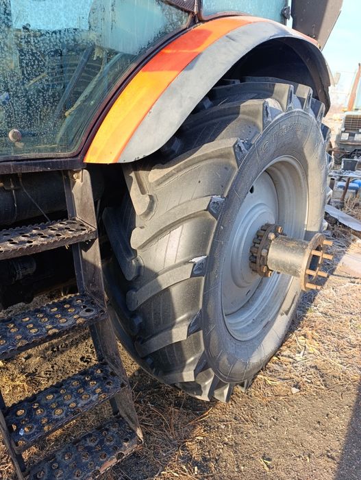 Трактор МТЗ 1523