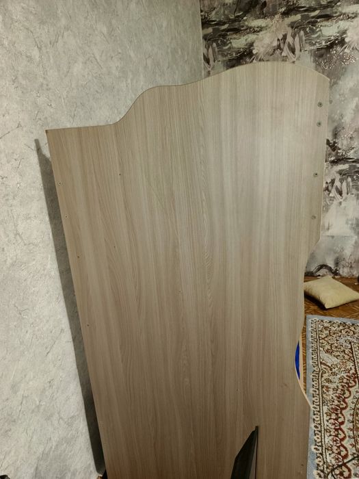 Продам двух ярусную кровать