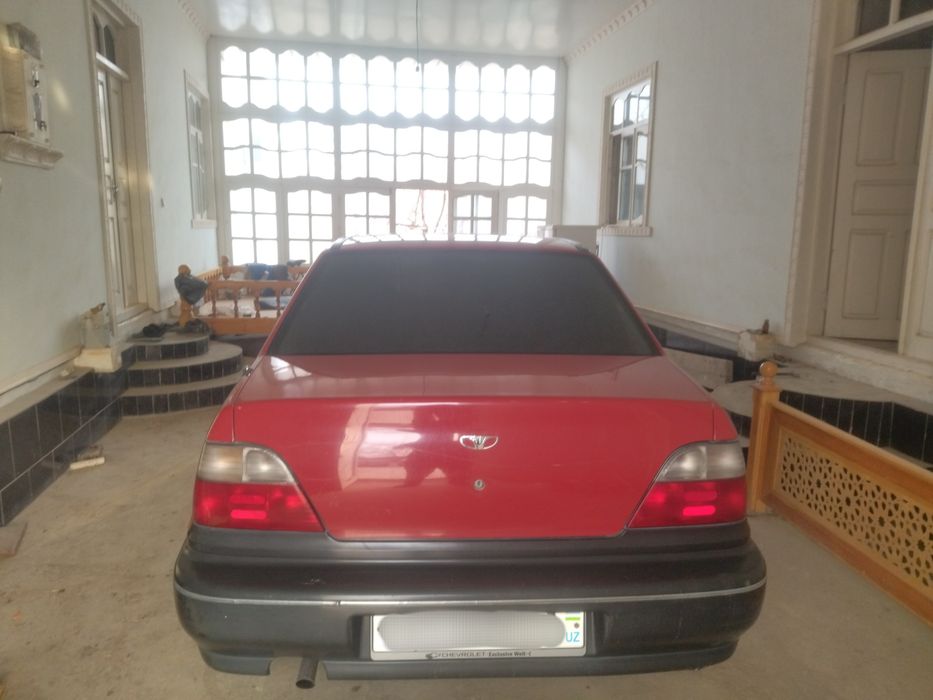 Машына Нексия 1 сонс