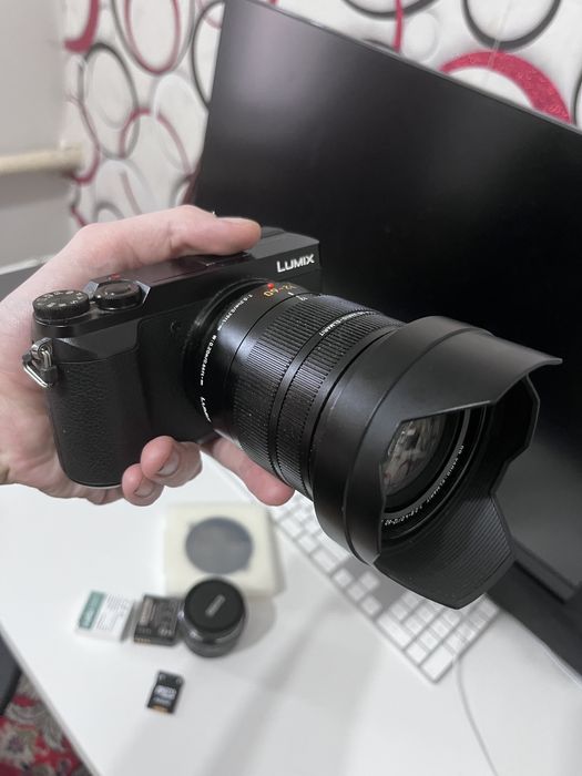 Фотокамера Panasonic  gx80 + 2 объектива + допы