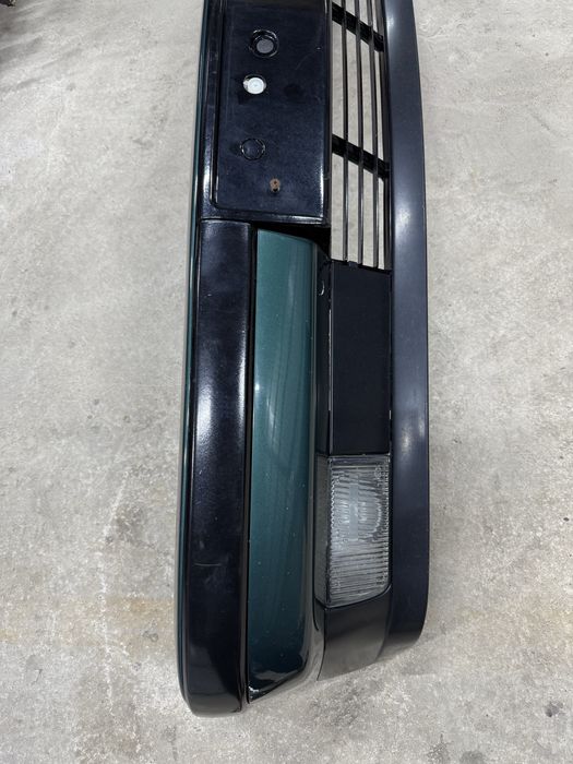 Передний бампер на бмв Е34 оригинал