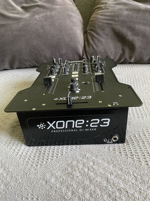 Allen & Heath xone: 23