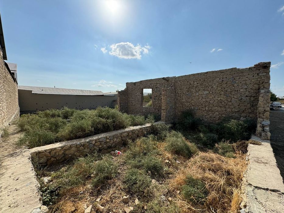 Тўлиқ ҳужжатли 6 сотихли ҳовли учун жой