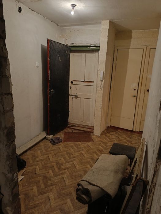 Продам 4-х комнатную квартиру