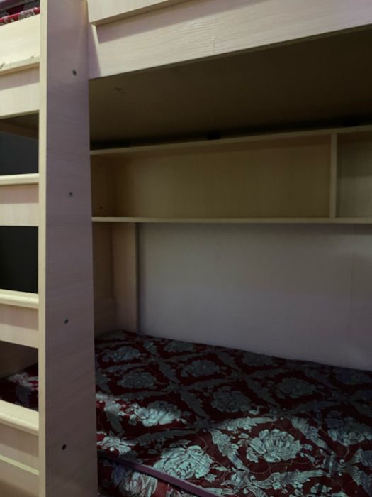 Продам 2-х ярусную кровать