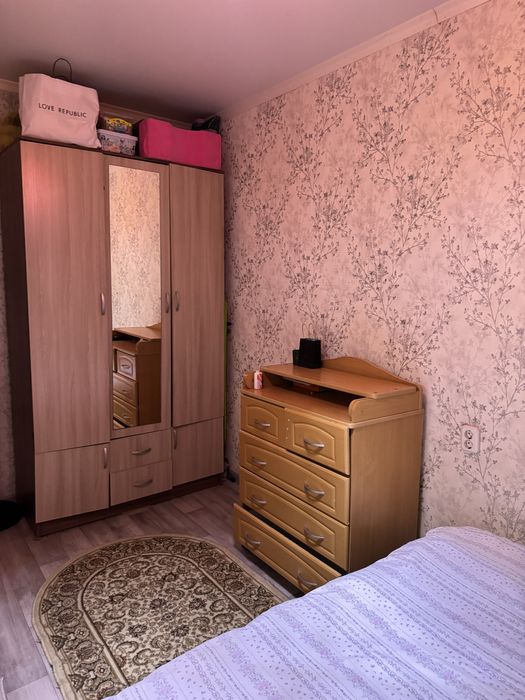 Сдам отдельно комнату.