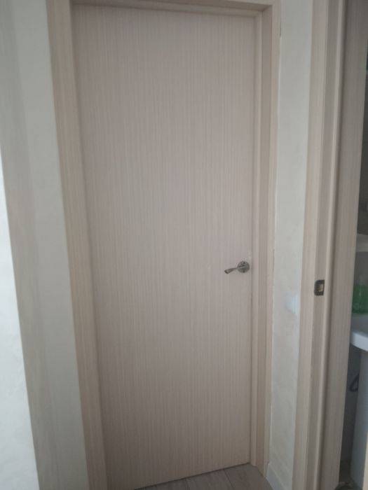 Продам межкомнатные двери