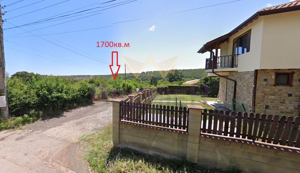 Парцел в Варна, област-с.Горен чифлик площ 1700 цена 23000