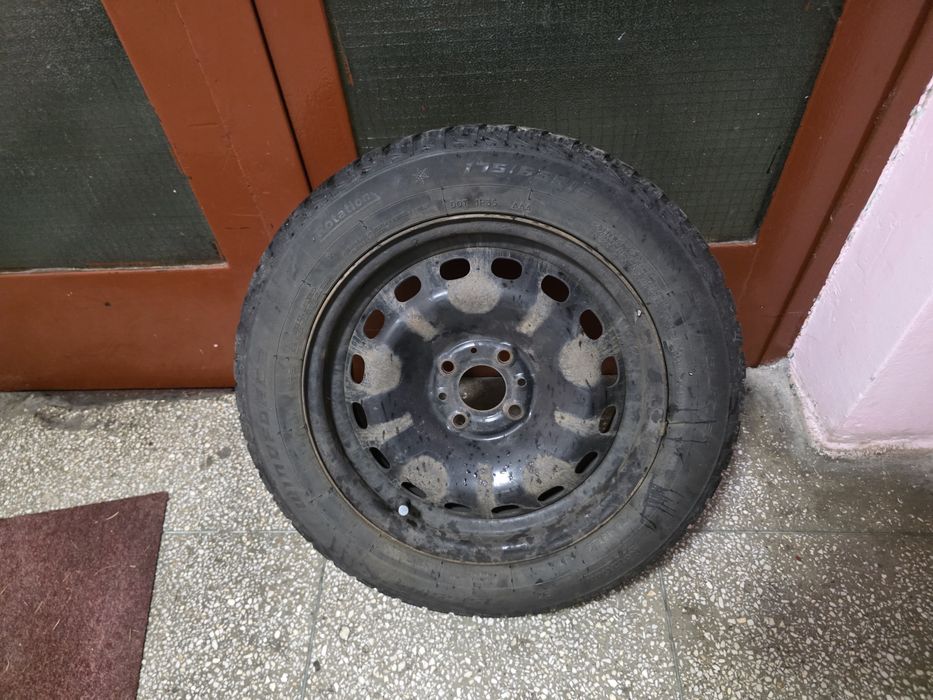 Jante + anvelope 175/65 R15 DOT 2524