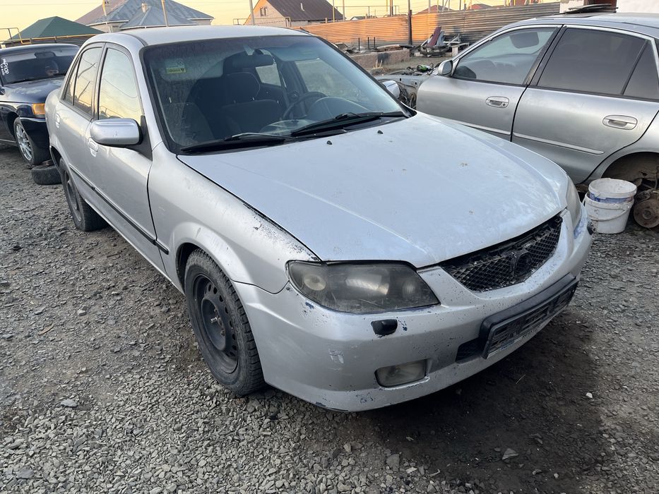 Мазда 323 на разбор