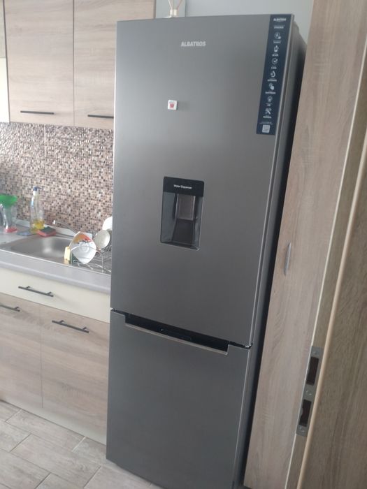 Combina frigorifica Albatros CFXD395E 313 litri clasa E inaltime 186