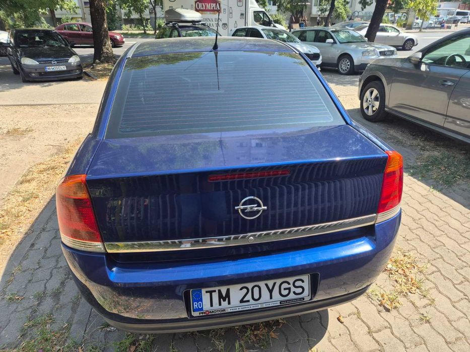 Opel Vectra 2005, benzina 1.6, 100 cp